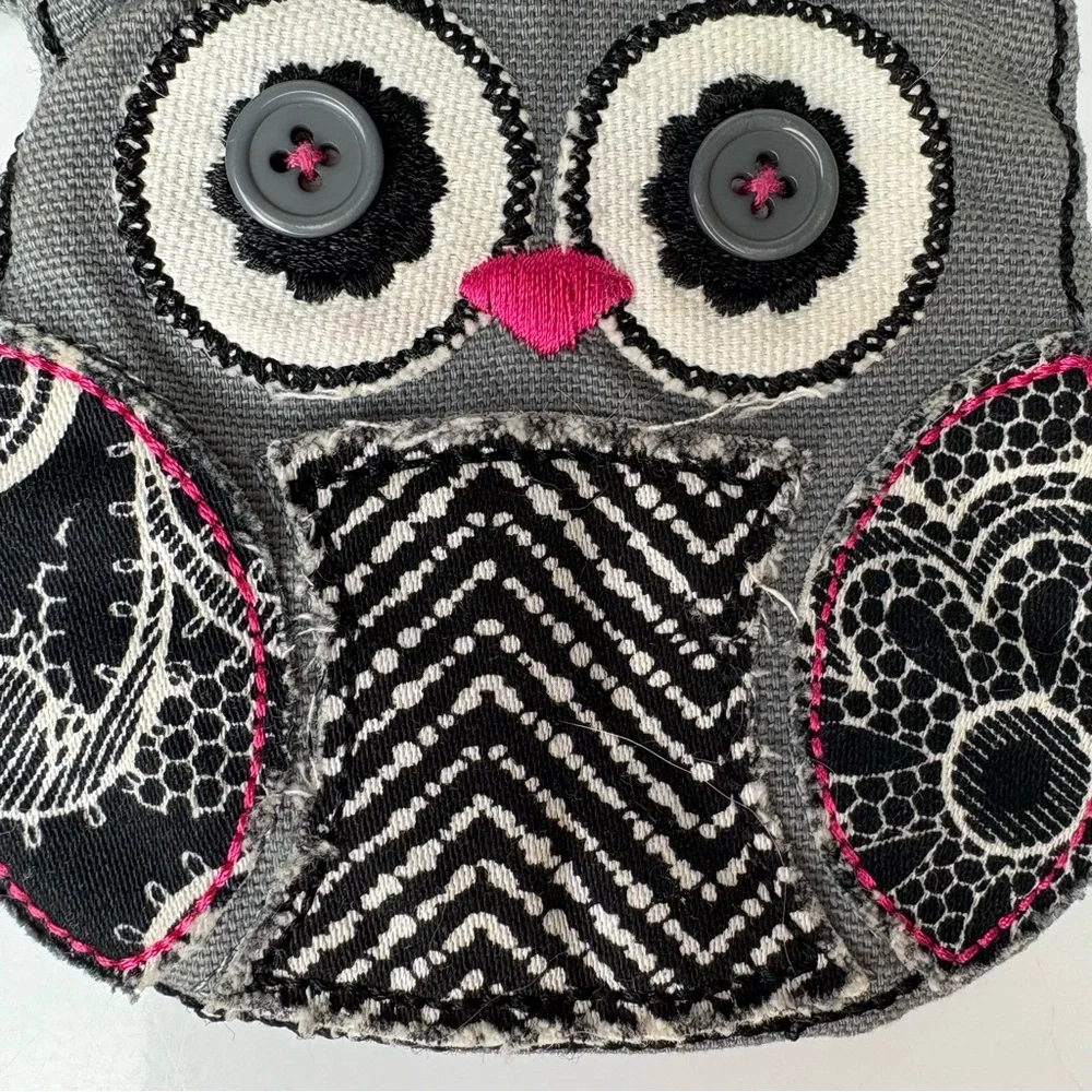 Thirty One Gifts gray, black, white and pink patchwork owl coin purse